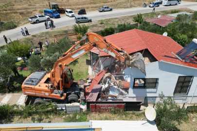 Seferihisar Belediye Başkanı'ndan tartışmalı yıkım kararı