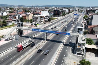 Kocaeli'de D-100 üzerindeki yaya üstgeçidi tamamlandı