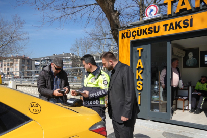 Düzce'de taksi durakları denetlendi